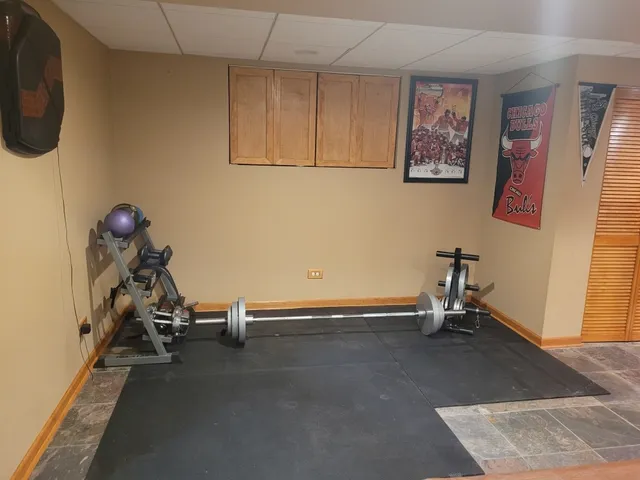 $3,950 | 741 Regal Lane, Algonquin, IL 60102