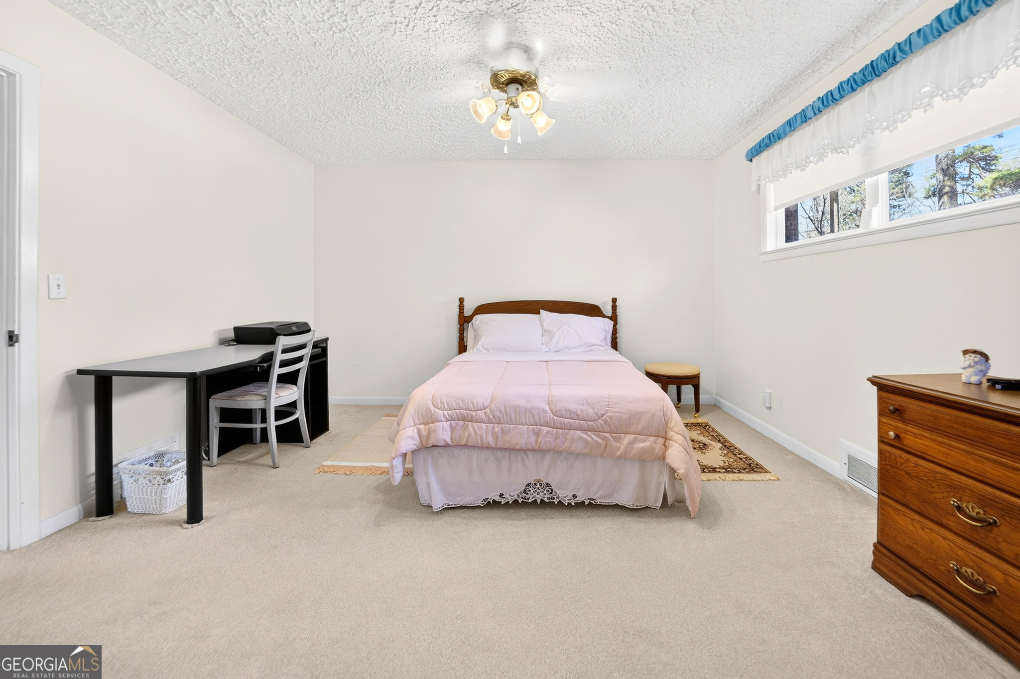 881 Rockbridge Road Southwest Lilburn, GA 30047 - Photo 16 of 44