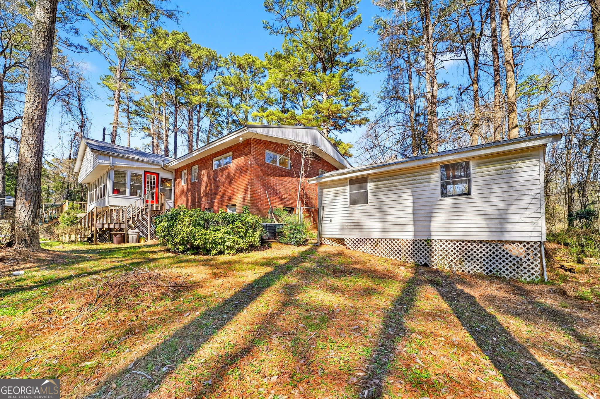 881 Rockbridge Road Southwest Lilburn, GA 30047 - Photo 31 of 44