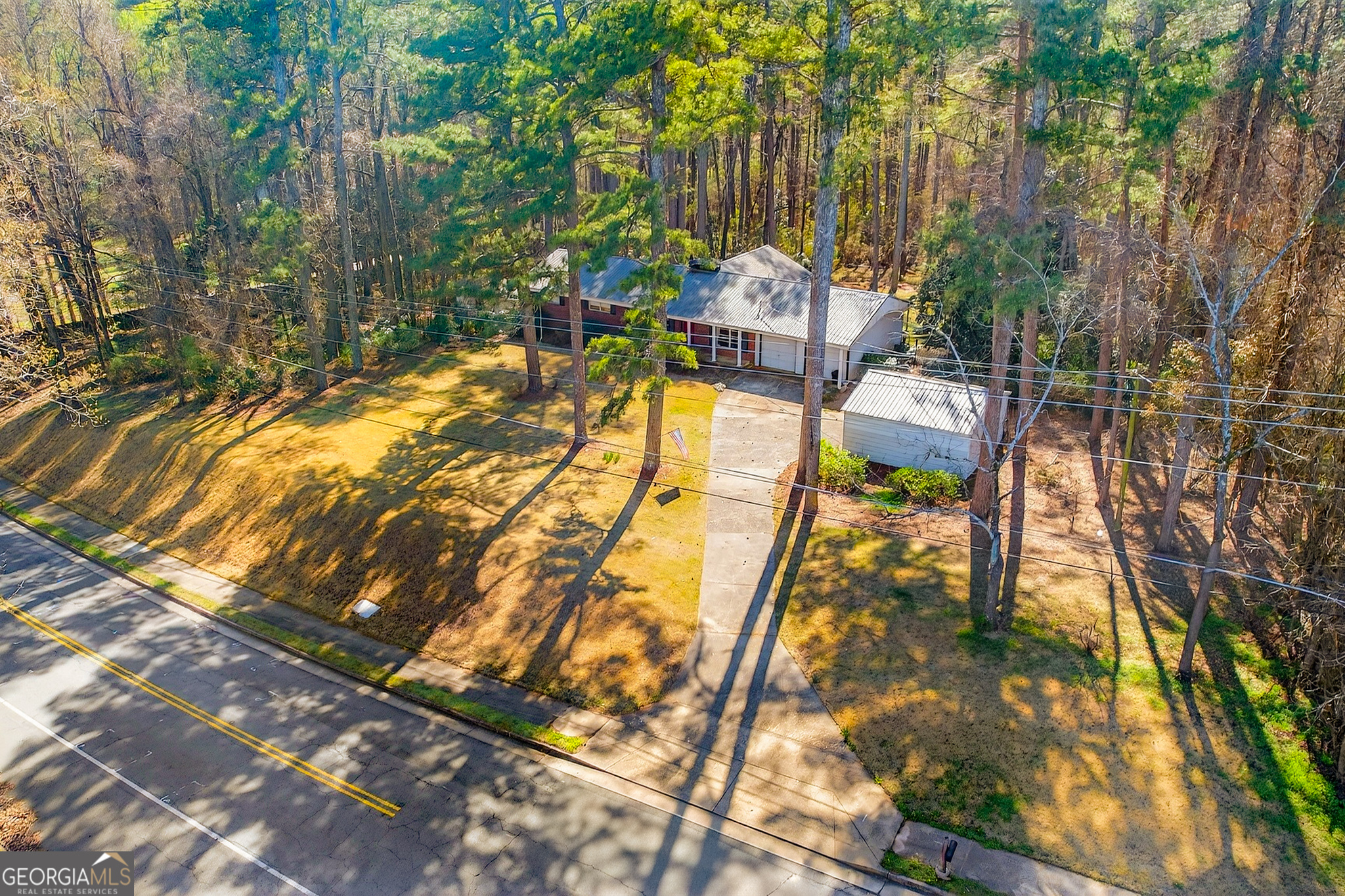 881 Rockbridge Road Southwest Lilburn, GA 30047 - Photo 34 of 44