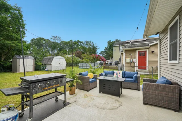 a view of an outdoor sitting space