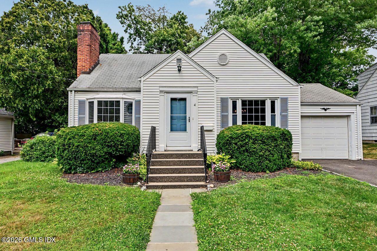 4 Hassake Road Old Greenwich, CT 06870 - Photo 1 of 23 2