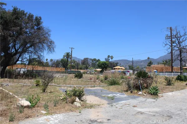 $525,000 | 376 West Harriet Street, Altadena, CA 91001
