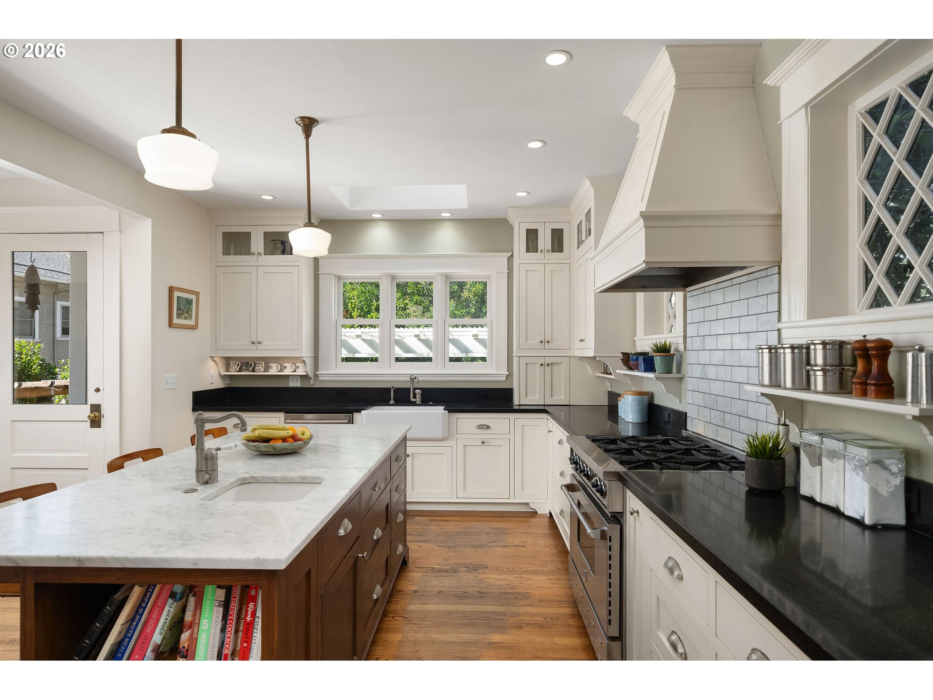 2127 Southwest Elm Street Portland, OR 97201 - Photo 16 of 48 Gallery Image 16