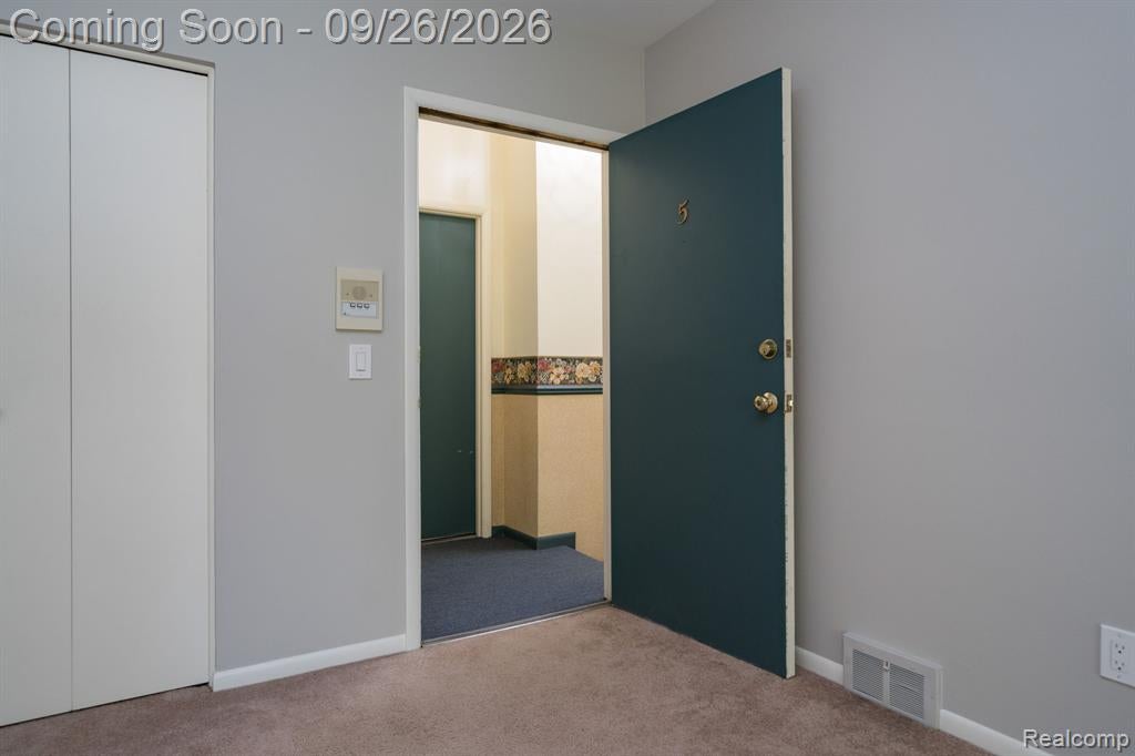 1195 Derby Road, Unit 5 Birmingham, MI 48009 - Photo 8 of 23 Gallery Image 8