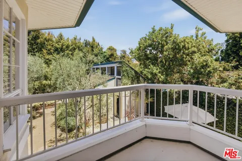 $5,995,000 | 415 21st Street, Santa Monica, CA 90402