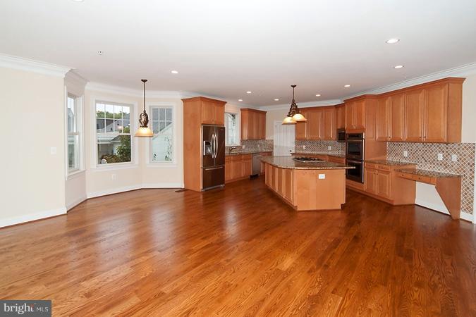 5907 Kingswood Road Bethesda, MD 20814 - Photo 2 of 19 Kitchen