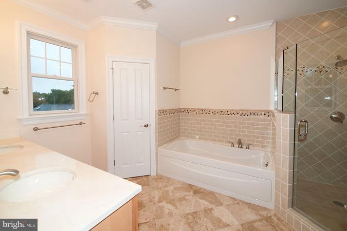 5907 Kingswood Road Bethesda, MD 20814 - Photo 4 of 19 Bedroom (Master)