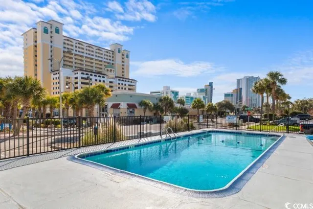 $274,900 | 400 20th Avenue North, Unit 906, Myrtle Beach, SC 29577