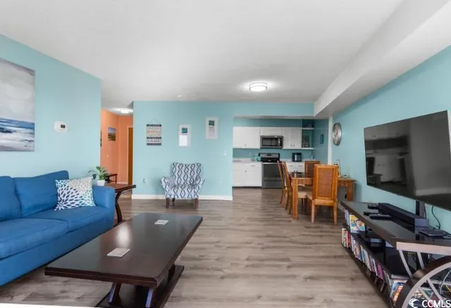 $274,900 | 400 20th Avenue North, Unit 906, Myrtle Beach, SC 29577