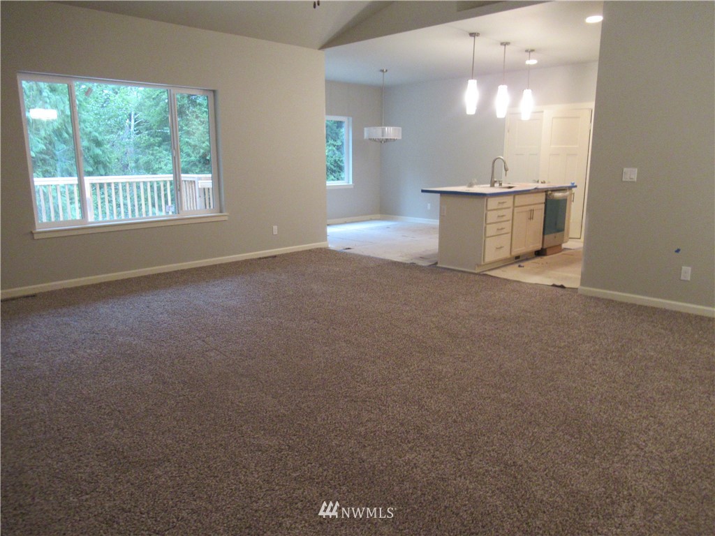 6385 Southeast Mullenix Road Port Orchard, WA 98367 - Photo 3 of 24