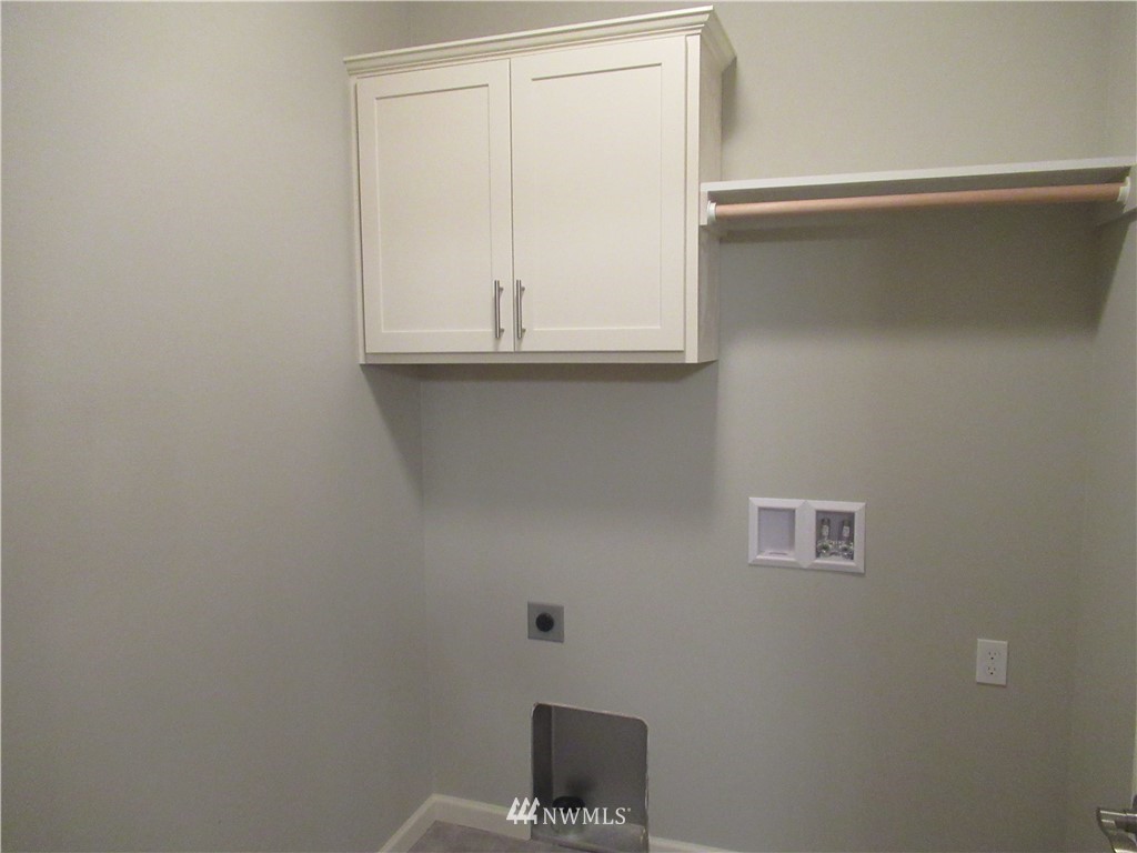 6385 Southeast Mullenix Road Port Orchard, WA 98367 - Photo 6 of 24