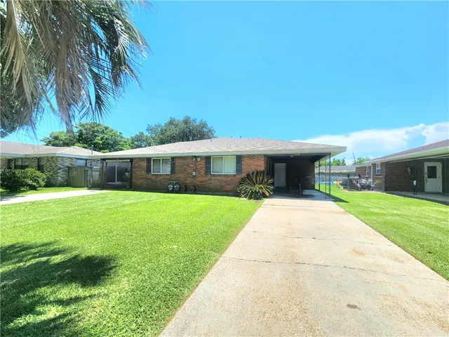 $299,900 | 110-a & B Tau Street, Belle Chasse, LA 70037