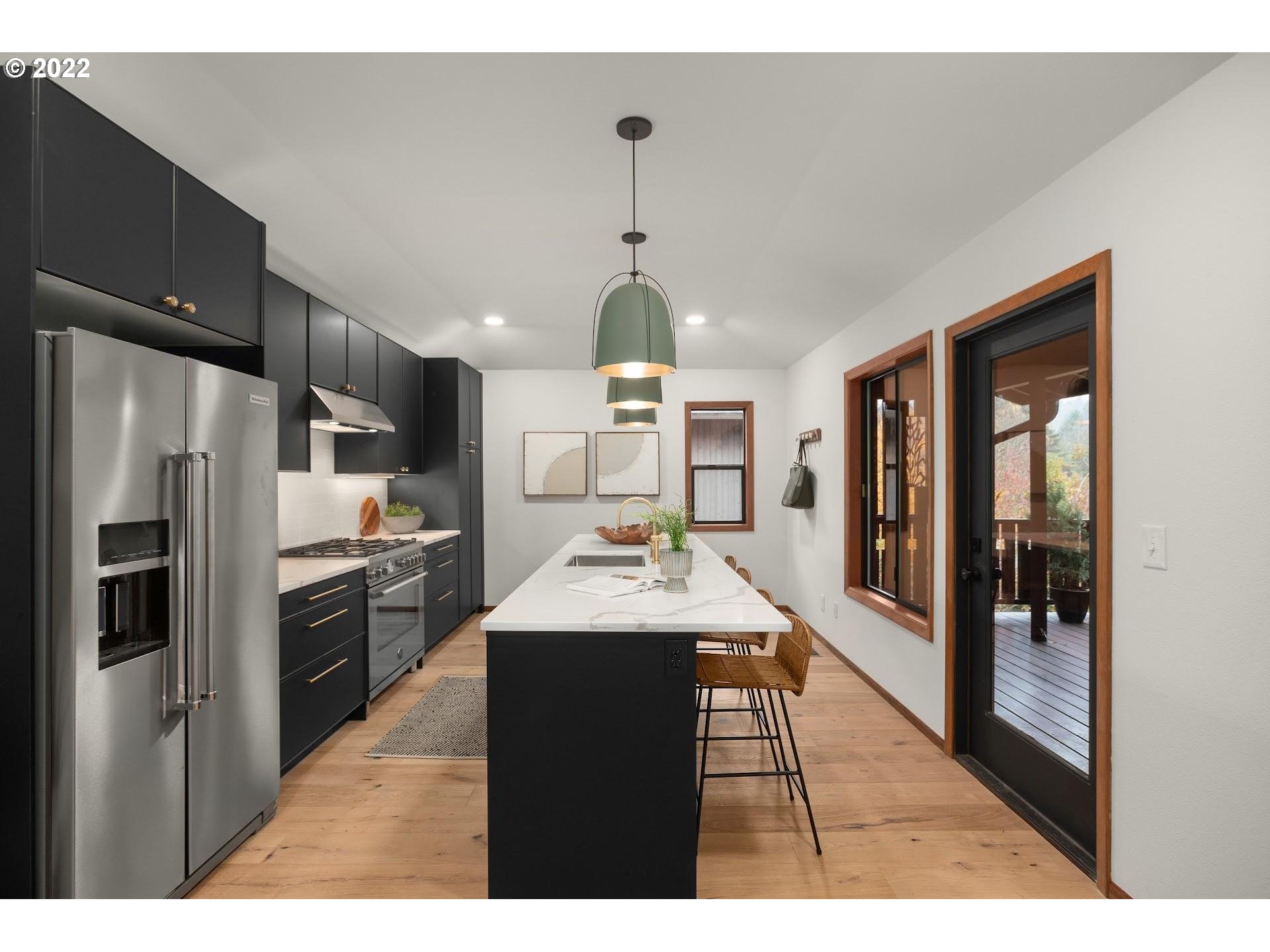 3080 Southwest Raleighview Drive Portland, OR 97225 - Photo 12 of 32 Kitchen