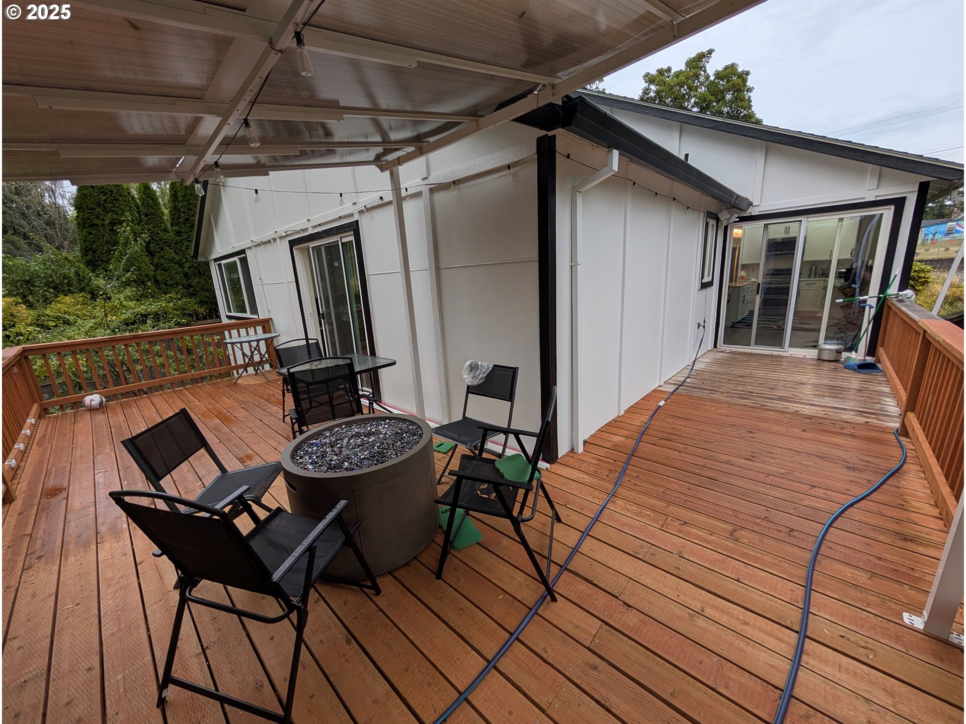 7321 Southwest 52nd Avenue Portland, OR 97219 - Photo 26 of 39