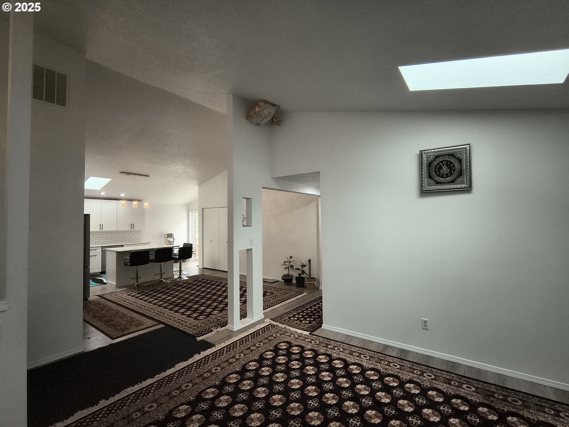 7321 Southwest 52nd Avenue Portland, OR 97219 - Photo 36 of 39