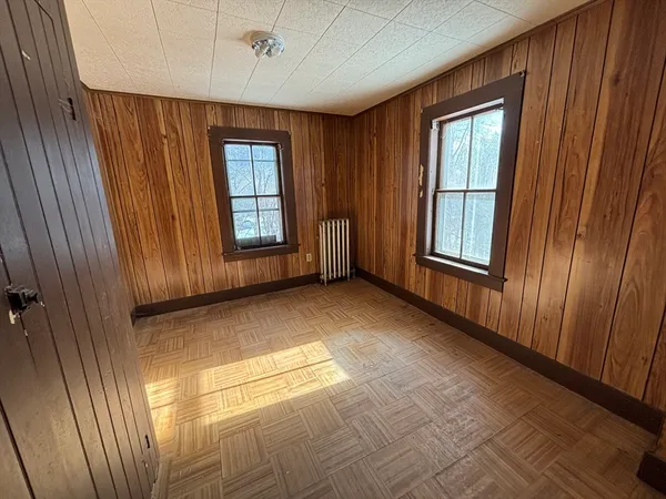 $119,000 | 31 William Street, Chester, MA 01011