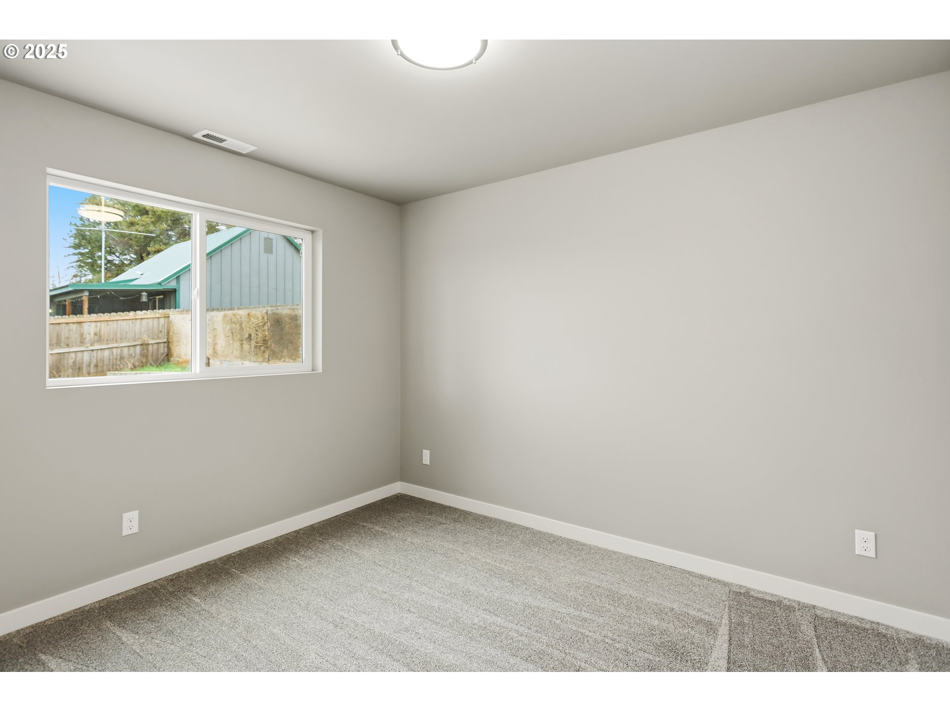 203 4th Moro, OR 97039 - Photo 20 of 37 Gallery Image 20