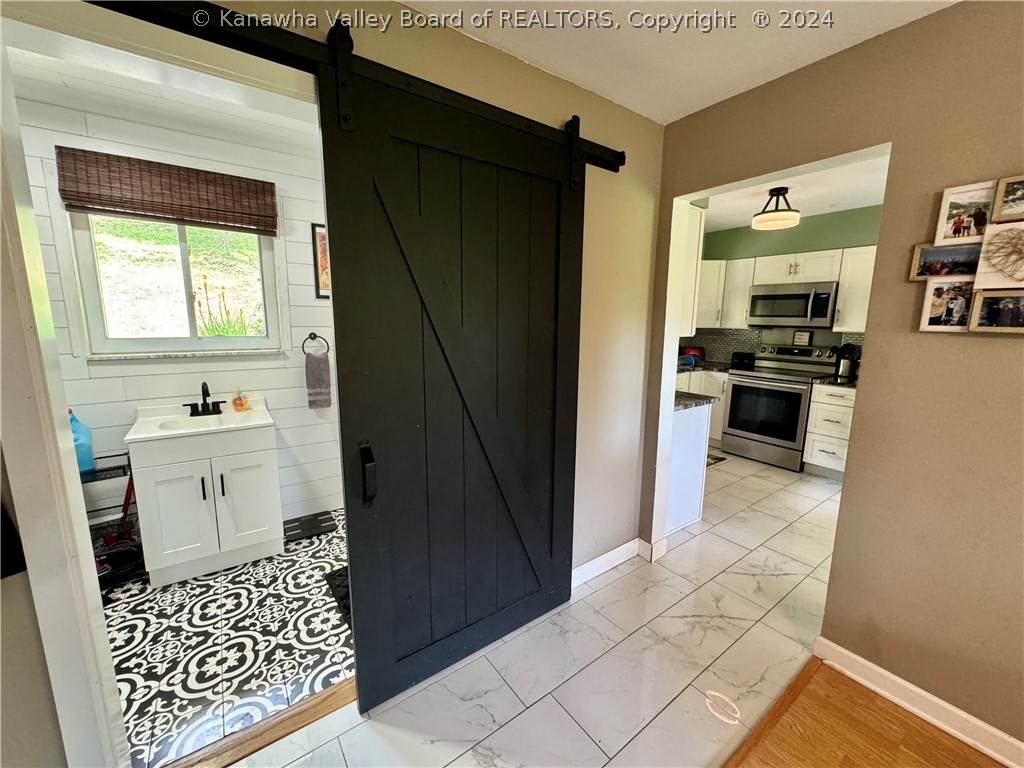 849 Old Frame Road Elkview, WV 25071 - Photo 13 of 40 Gallery Image 13