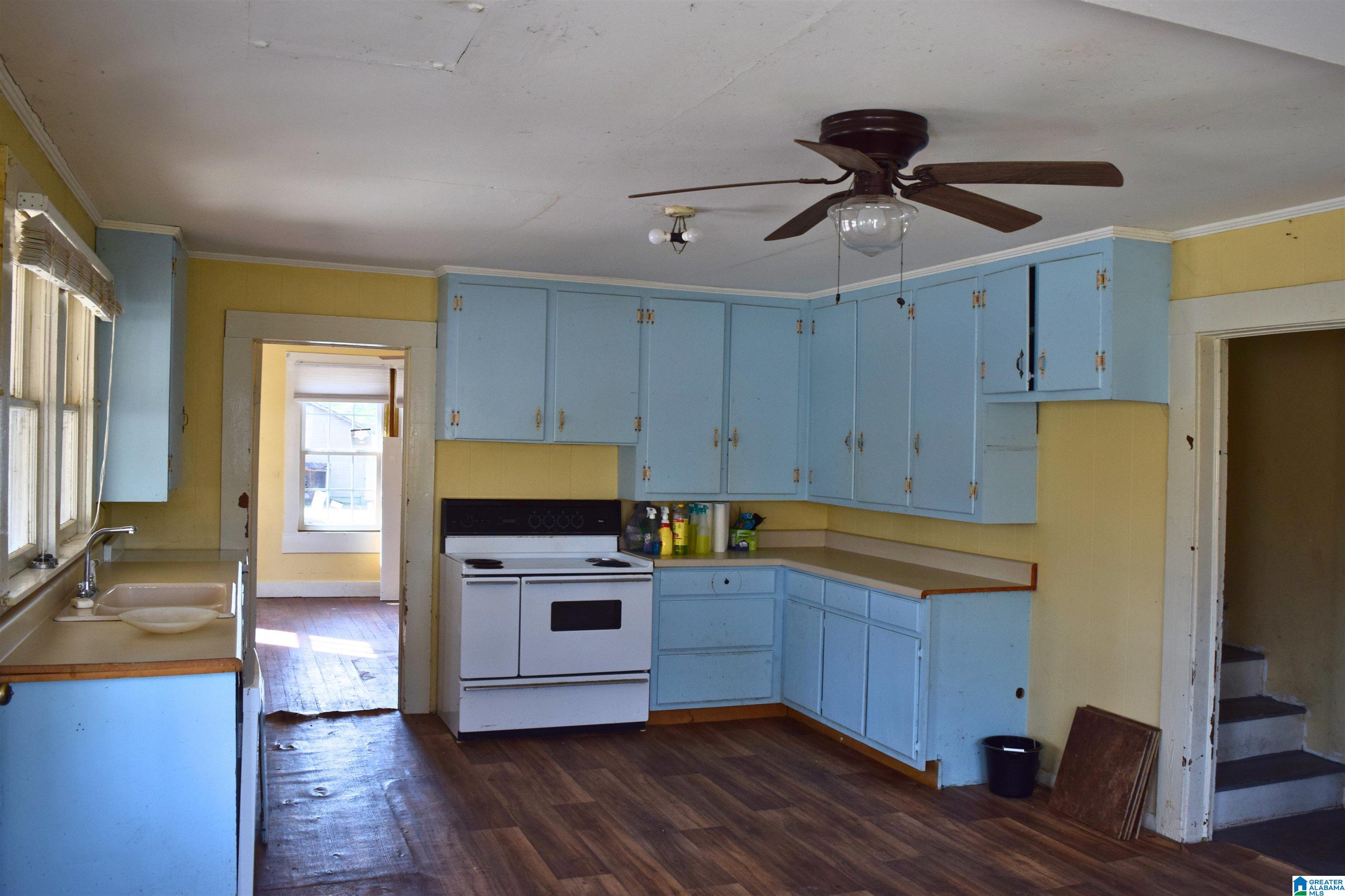 600 Sheila Lane Clanton, AL 35045 - Photo 4 of 30