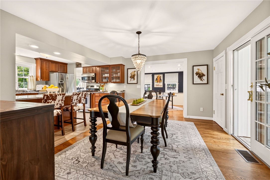 292 Chelmsford Road Brighton, NY 14618 - Photo 25 of 50