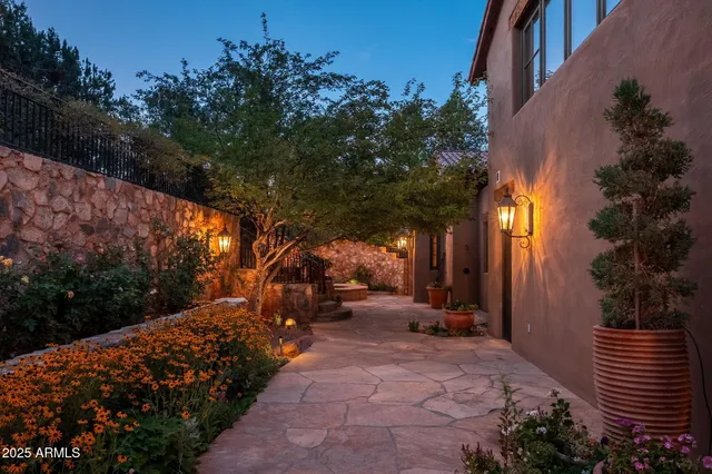 $7,900,000 | 140 Hidden Meadow Drive, Sedona, AZ 86336