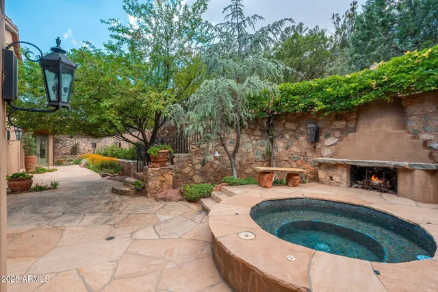 $7,900,000 | 140 Hidden Meadow Drive, Sedona, AZ 86336