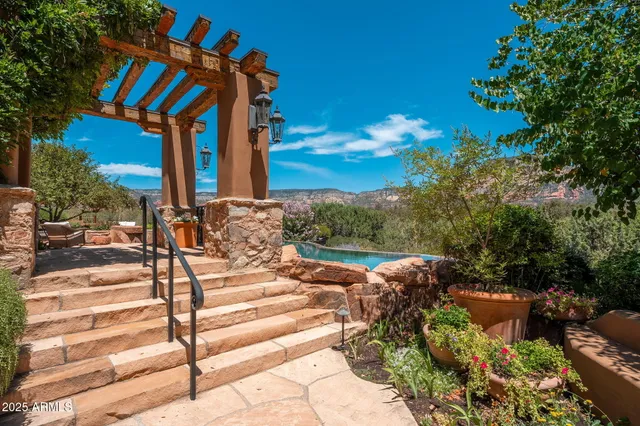 $7,900,000 | 140 Hidden Meadow Drive, Sedona, AZ 86336