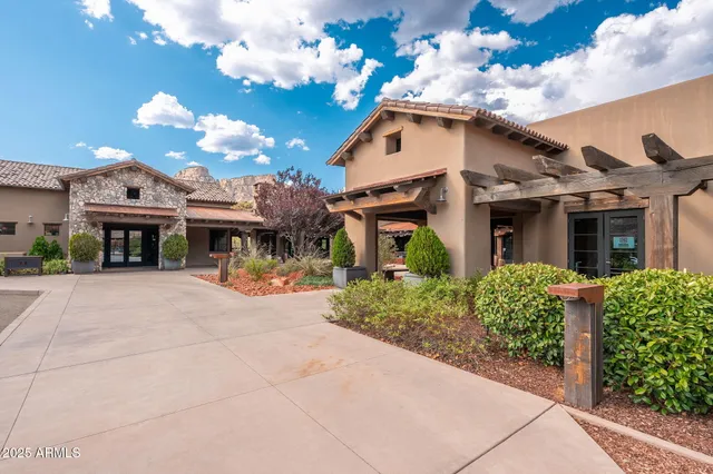 $7,900,000 | 140 Hidden Meadow Drive, Sedona, AZ 86336
