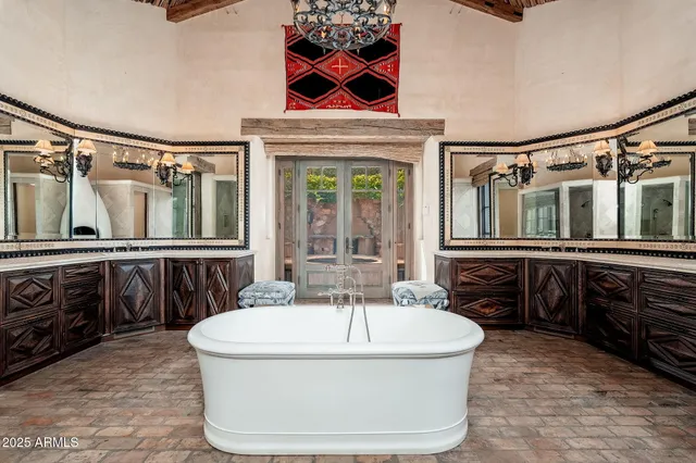 $7,900,000 | 140 Hidden Meadow Drive, Sedona, AZ 86336