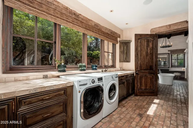 $7,900,000 | 140 Hidden Meadow Drive, Sedona, AZ 86336