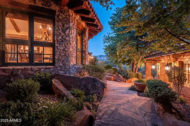 $7,900,000 | 140 Hidden Meadow Drive, Sedona, AZ 86336