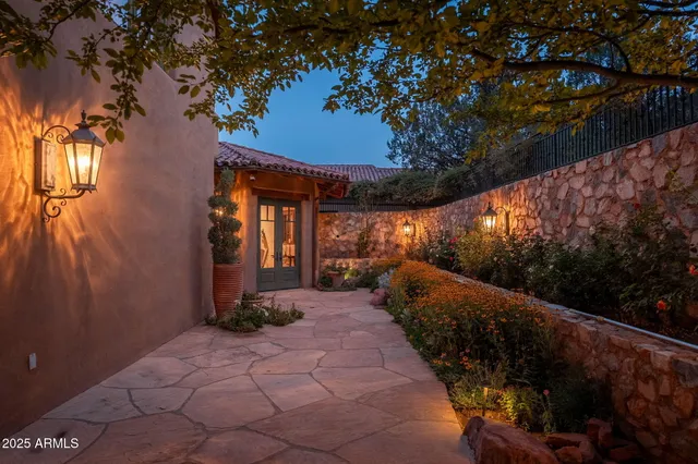 $7,900,000 | 140 Hidden Meadow Drive, Sedona, AZ 86336