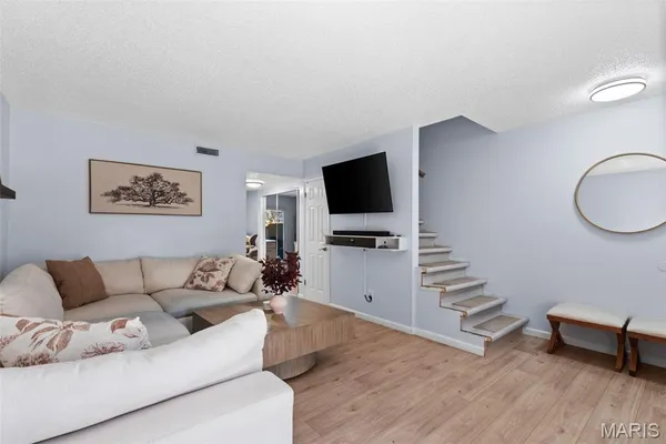 $170,000 | 1841 Mansard Drive, St. Louis, MO 63125