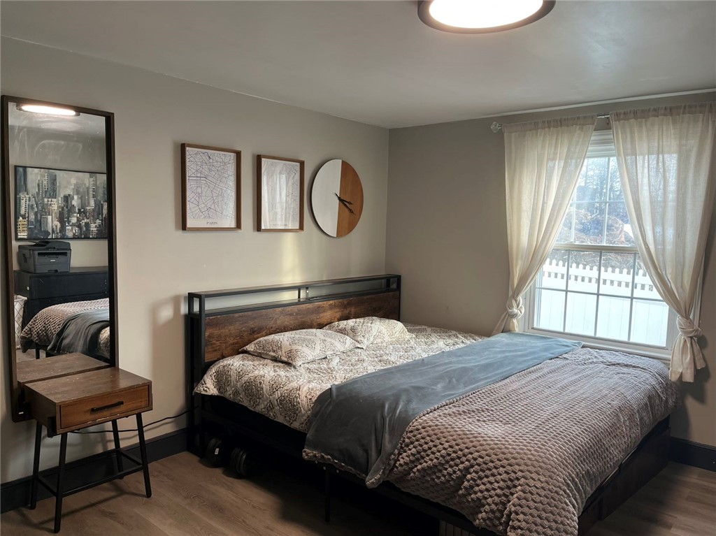 556 Metacom Avenue Bristol, RI 02809 - Photo 9 of 18