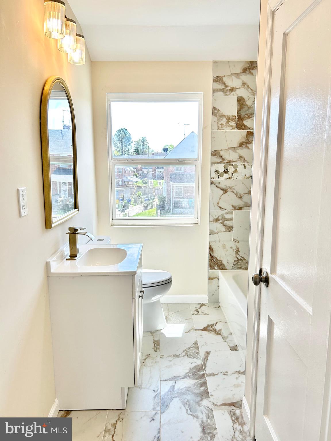 1348 Silverthorne Road Baltimore, MD 21239 - Photo 13 of 25