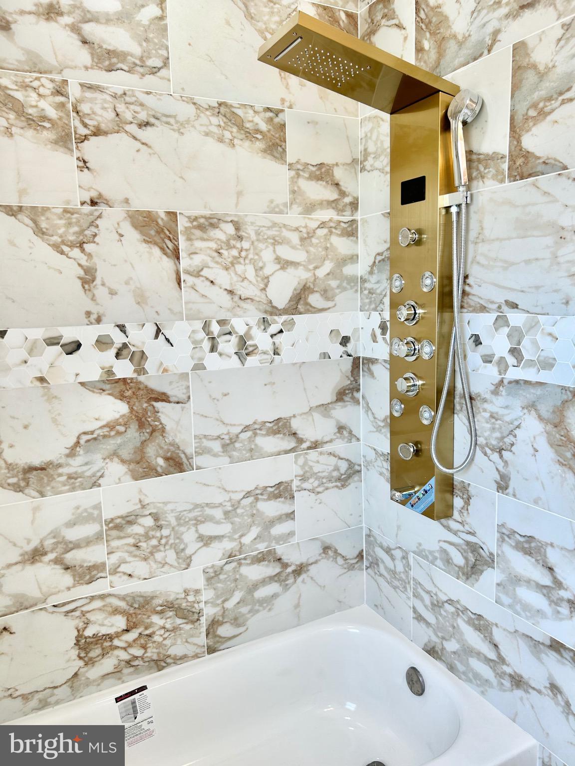 1348 Silverthorne Road Baltimore, MD 21239 - Photo 14 of 25