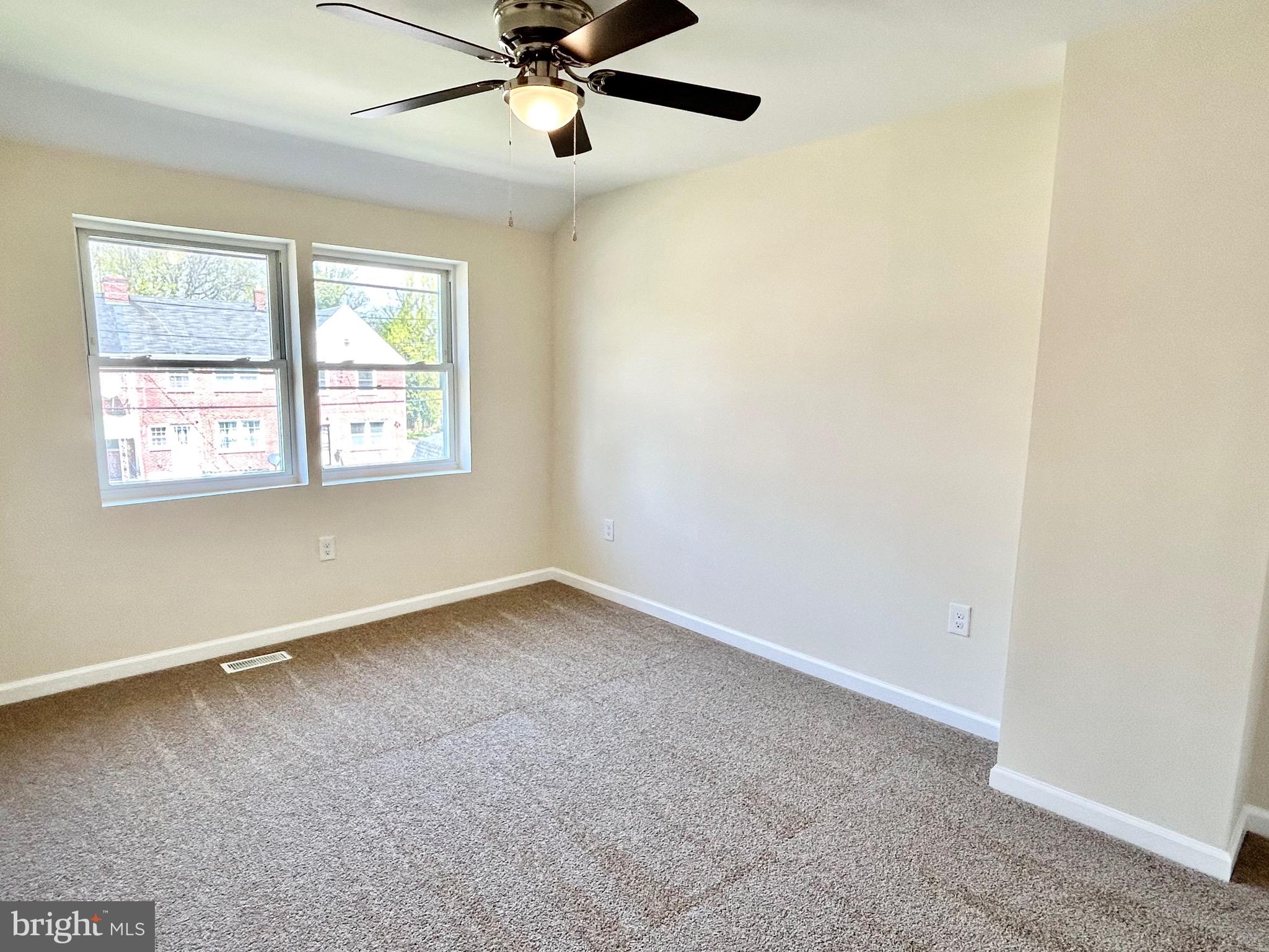 1348 Silverthorne Road Baltimore, MD 21239 - Photo 17 of 25