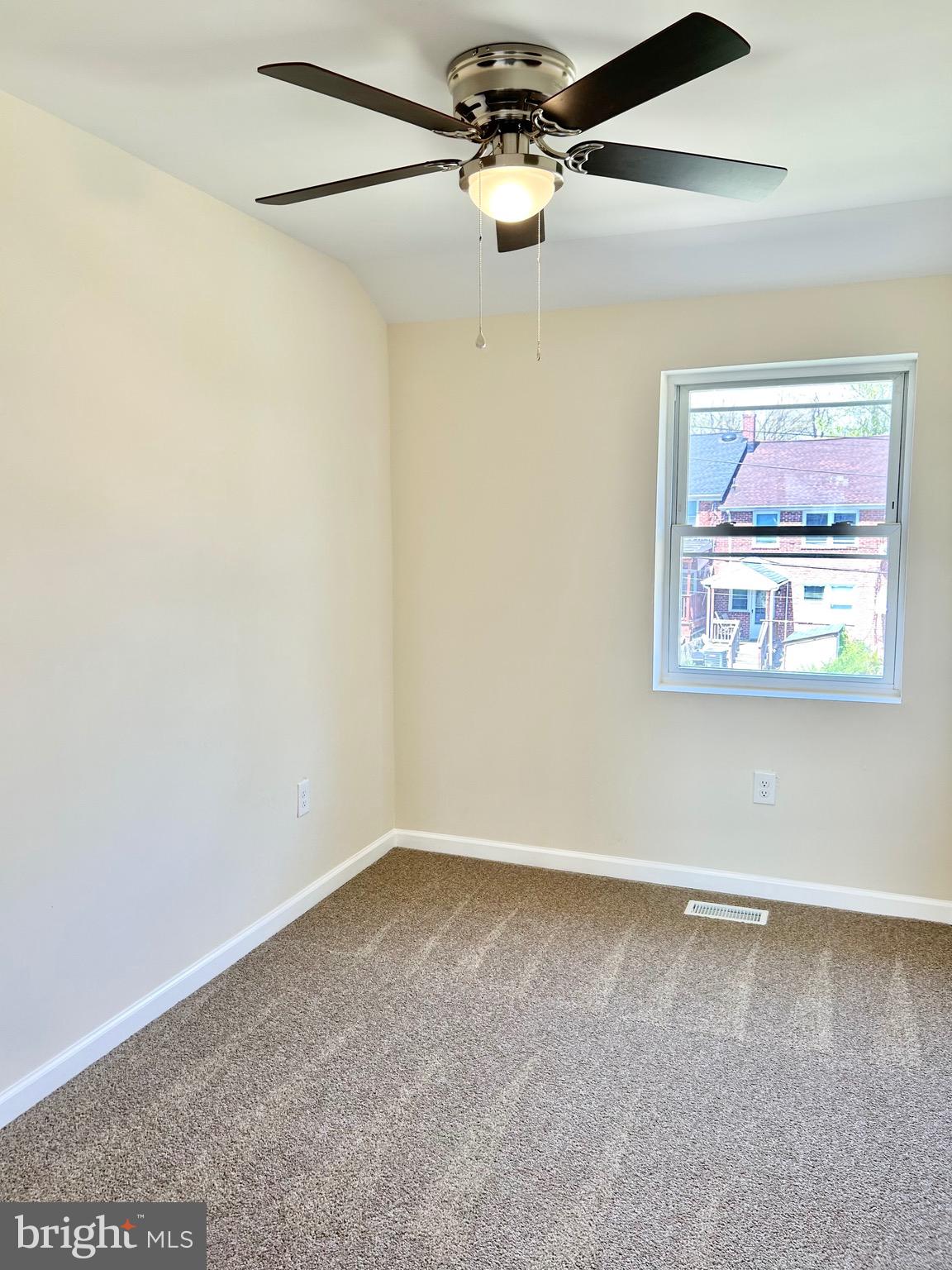 1348 Silverthorne Road Baltimore, MD 21239 - Photo 18 of 25