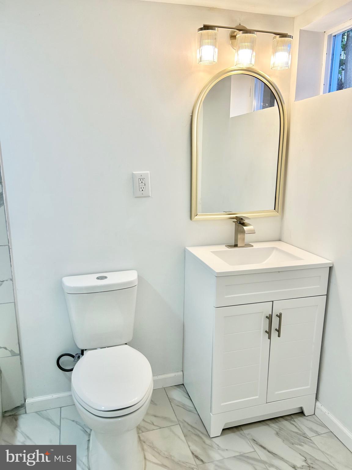 1348 Silverthorne Road Baltimore, MD 21239 - Photo 21 of 25