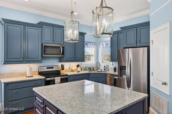 $3,000 | 7 Oak Alley Lane, Long Beach, MS 39560