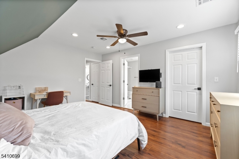 122 Greenbrook Road Green Brook, NJ 08812 - Photo 26 of 47