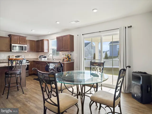 $354,900 | 16 Opulent Court, Hedgesville, WV 25427