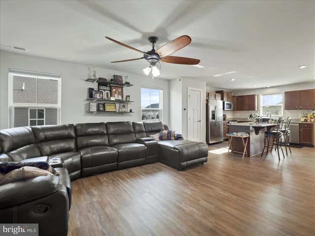 $354,900 | 16 Opulent Court, Hedgesville, WV 25427