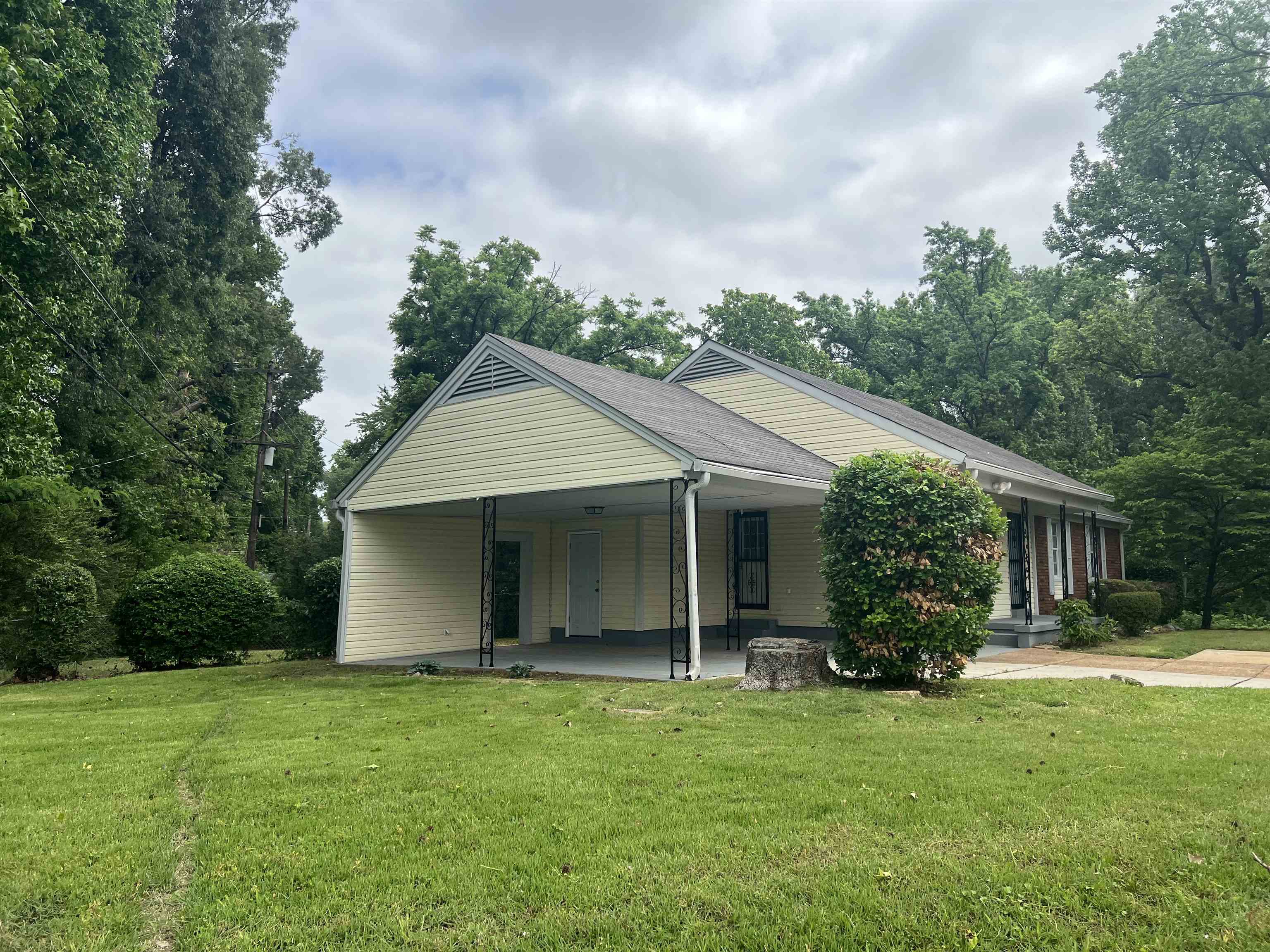 1560 Hester Road Memphis, TN 38116 - Photo 2 of 23 Gallery Image 2