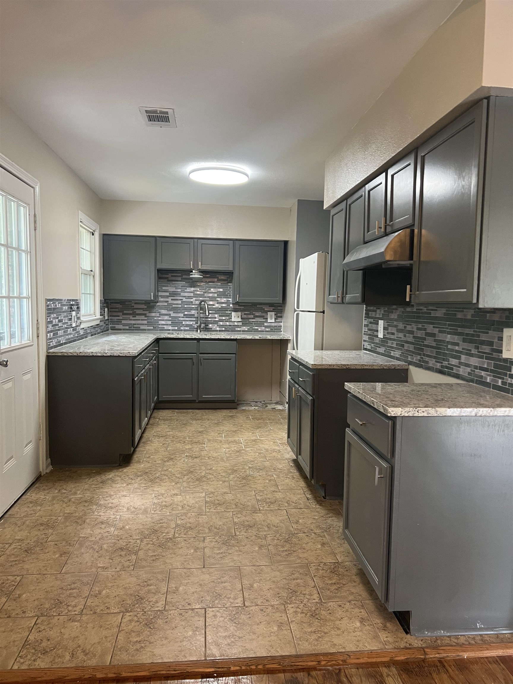 1560 Hester Road Memphis, TN 38116 - Photo 9 of 23 Gallery Image 9