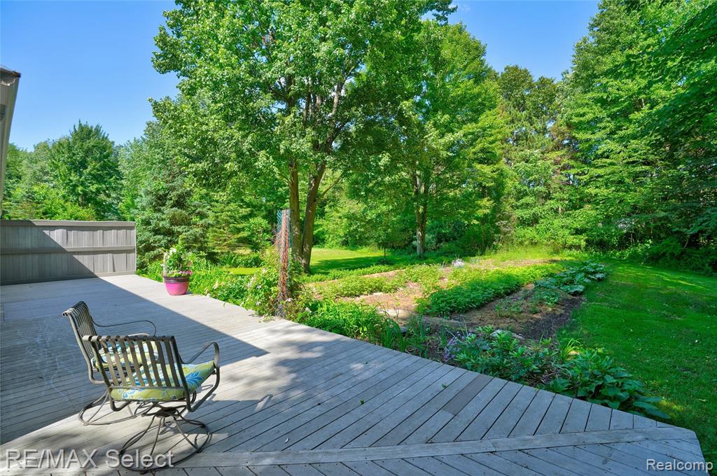 6500 North Seymour Road Flushing, MI 48433 - Photo 6 of 48