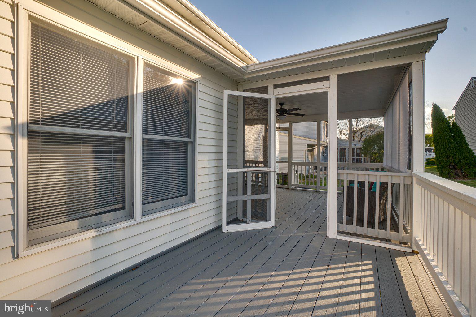 9316 Ramblebrook Road Baltimore, MD 21236 - Photo 36 of 41 Deck