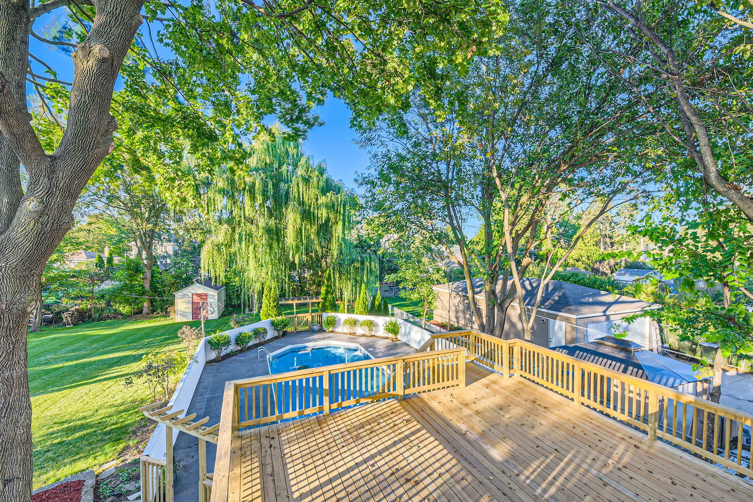 386 Blackhawk Road Riverside, IL 60546 - Photo 35 of 44 a view of an outdoor space with seating