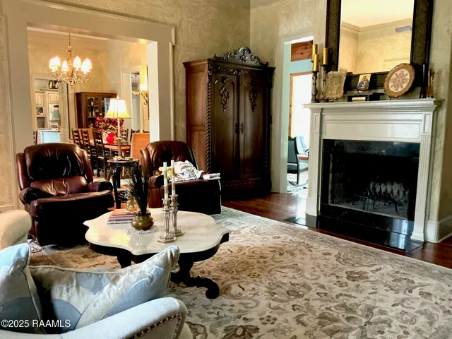 $1,150,000 | 10427 Highway 167, Abbeville, LA 70510